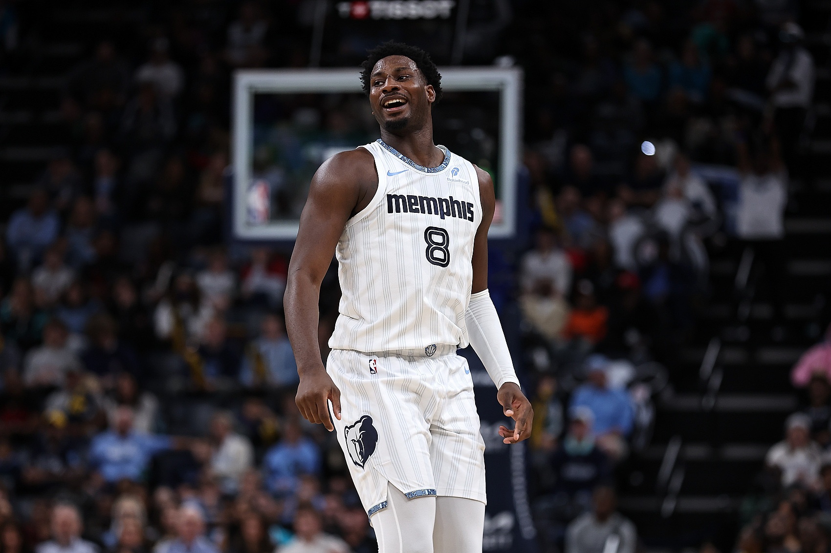 Scotto：尽管灰熊表态想围绕JJJ建队 但活塞和凯尔特人仍对其有意