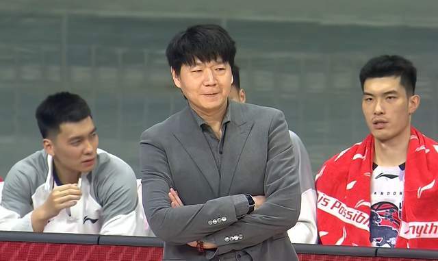 世界杯官方正版软件-大冷门！山东遭鱼腩复仇，郭艾伦伤退，高诗岩6+6，克里斯凶名宿